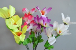 ИЗКУСТВЕНО цвете 32 см. 5 цвята, лотос (4 бр. в стек)(Промоция- при покупка над 40 бр. базова цена 0,58 лв.)