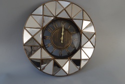 СТЕНЕН часовник, огледален, пречупващ, сиво бял 39х39 см. 1903Н (Промоция- при покупка на кашон 12 бр. базова цена 21,50 лв.)