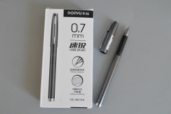 моливи за чертане, черни 12 дебелини, метална кутия, качетствени (12 бр. в стек)