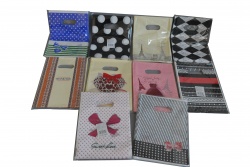 торбички малки P.E. 9x15 см. наелонови, цветни картинки 50 бр. в стек, еднакви (10 стека в пакет, различни)