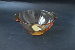 стъклена купа с капак, йенско стъкло, черно 16,5 х13 см. FP-10