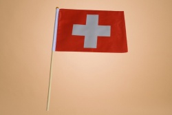 знаме Швейцария, качествен полиестер 14х21 см. с дървена дръжка (50 бр. в стек)