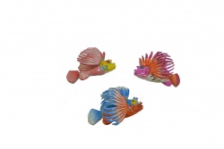 сувенир от пластмаса, магнит и пружинки- риба, цветна 11х12 см.