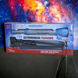 детска играчка от пластмаса, телескоп със статив 47х20х8 см.