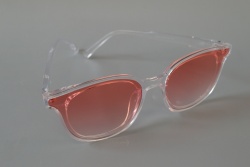 слънчеви очила, пластмасова рамка, модел 2018 г. шестоъгълни, 4 цвята, номер- 812 (20 бр. в кутия, микс цветове)