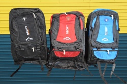 чанта, тип раница, текстил, тип ученическа чанта, двойно дъно см. 4 разцветки 62х35х18 см. (5 бр. в стек, еднакви)