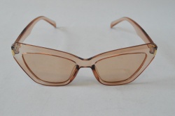 слънчеви очила, дамски, пластмасова рамка със златист орнамент 18016 (20 бр. в кутия)