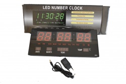 часовник с дисплей, стенен, светещи цифри, дата и температура 36х15 см.