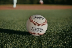 спортен или сувенирен аксесоар, топка за бейзбол 7 см.