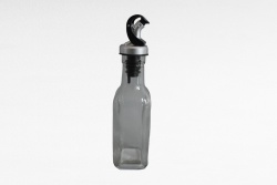 ИЗДЕЛИЕ от стъкло, бутилка за оливерник 20 см. с метална тапа 8611-3 (Промоция- при покупка над 12 бр. базова цена 1,28 лв.)