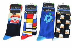 чорапи Enjoy Thogether различни диизайни, цветна основа 75 процента памук 22 процента полиамид 3 процента еластан (12 бр. в стек 4 модела)