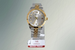 ръчен часовник, мъжки, дизайн Ролекс 2024 сива, метална верижка, златист дисплей 