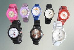 ръчен часовник, дамски- юношески, метална, разтегателна верижка, много модели (25 бр. в кутия)