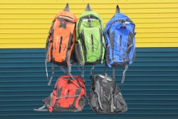 чанта, тип туристическа раница 40 литра 51х32х20 см. 5 разцветки 301 (5 бр. в стек, еднакви)