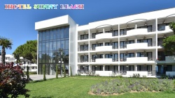 сувенир, магнитнa пластикa SUNNY BEACH iHOTEL двуизмерен 8,5х5,5 см. (R4)