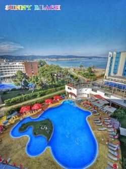 сувенир, магнитнa пластикa SUNNY BEACH Hotel Coliseum двуизмерен 8,5х5,5 см. (R4)