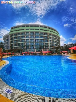 сувенир, магнитнa пластикa SUNNY BEACH Hotel Admiral Plaza двуизмерен 8,5х5,5 см. (R4)