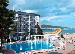 сувенир, магнитнa пластикa  SUNNY BEACH HOTEL ADULTS ONLY двуизмерен 8,5х5,5 см. (R4)