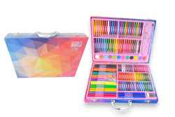 комплект за оцветяване 158 части в дървен куфар 36х29х5 см. комплект за оцветяване 158 части в дървен куфар 36х29х5 см.